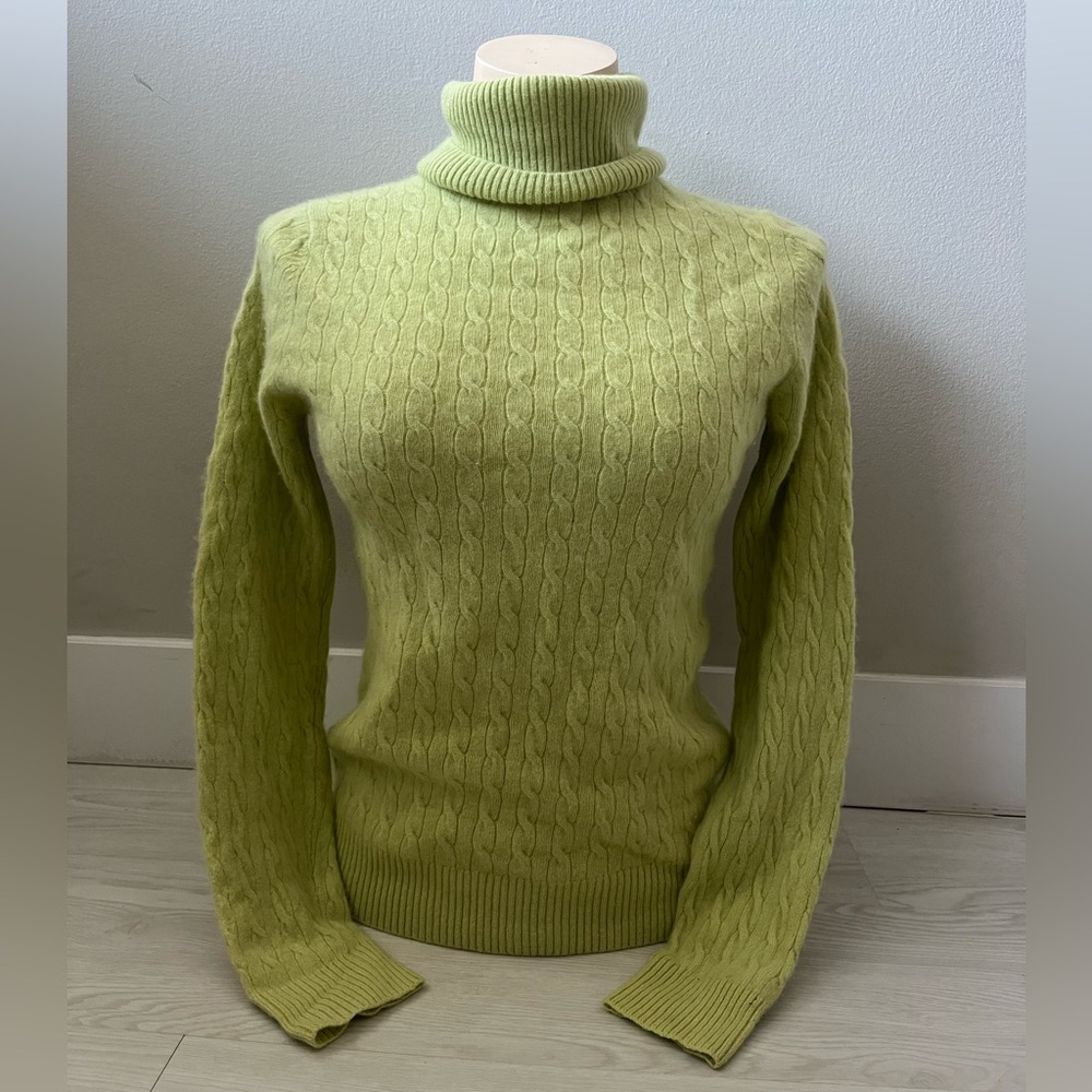100% Cashmere green cable knit turtleneck sweater size M by Pure Cashmere